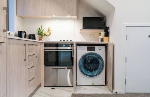 Christchurch City Centre House | 1 Bed Comfort in the Heart of CHCH