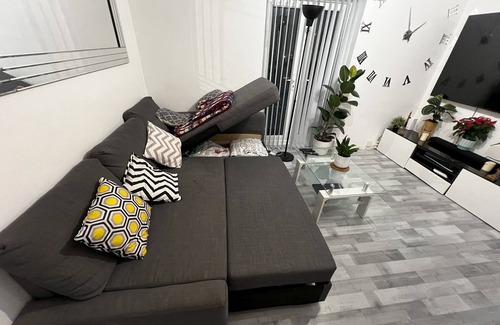 Markhouse Apartment | 1-Bed Flat with Fast Wi-Fi in prime location 15mins from central london