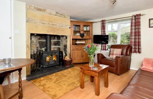 Bellingham House | 1 Bed in Bellingham 89085