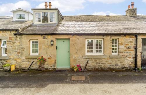 Bellingham House | 1 Bed in Bellingham 89085