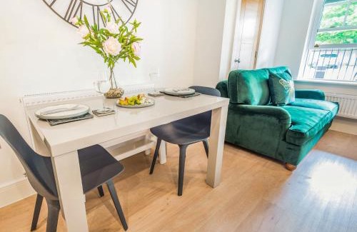 New Forest District Apartment | 1 Bed in Brockenhurst 87525