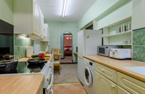 New Forest District House | 1 Bed in Fordingbridge 89512