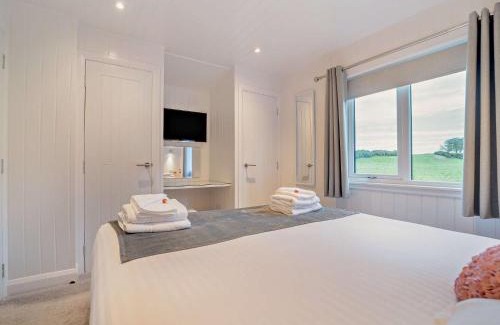 Port Glasgow House | 1 Bed in Langbank 73846