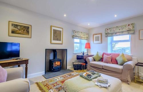 Lockerbie House | 1 Bed in Lockerbie 86068