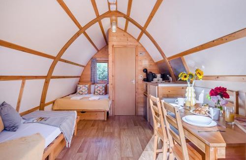 Cromer Cabin | 1 Bed in Northrepps oc-f32550