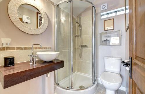 Totnes Cabin | 1 Bed in Totnes oc-bc1000