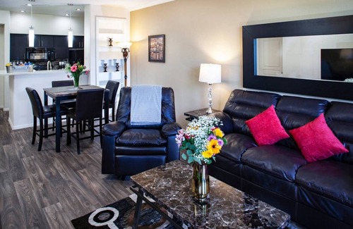 Brown and Stetson Business Condo | 1 Bedroom/1 Bath Condo in Old Town Scottsdale