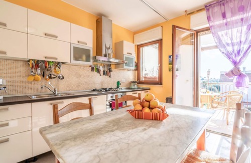 Cologna Spiaggia Apartment | 1 bedroom accommodation in Cologna spiaggia