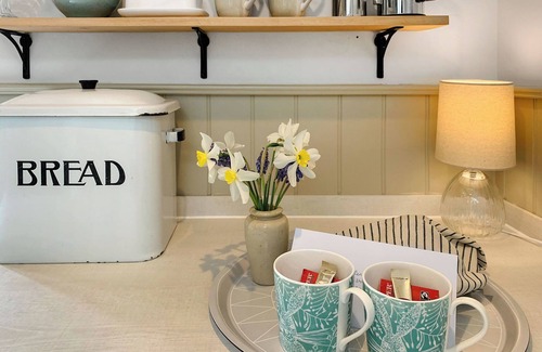 Potter Brompton Cottage | 1 bedroom accommodation in Sawdon, near Scarborough