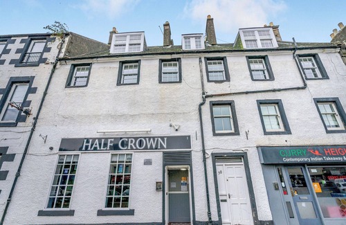 Inverkeithing Cottage | 1 bedroom accommodation in Inverkeithing