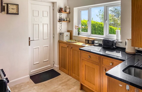Crowborough Cottage | 1 bedroom accommodation in Crowborough, near Uckfield