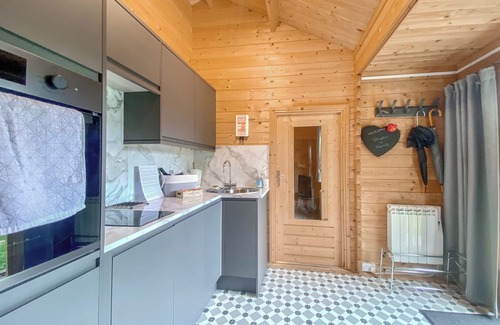 Hilperton Cottage | 1 bedroom accommodation in Trowbridge