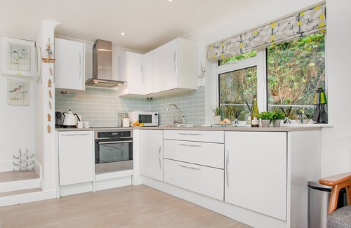 Stoke Fleming Cottage | 1 bedroom accommodation in Stoke Fleming, near Dartmouth
