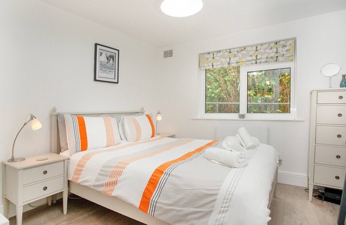 Stoke Fleming Cottage | 1 bedroom accommodation in Stoke Fleming, near Dartmouth
