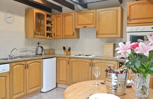 Lewiston Cottage | 1 bedroom accommodation in Drumnadrochit, by Inverness
