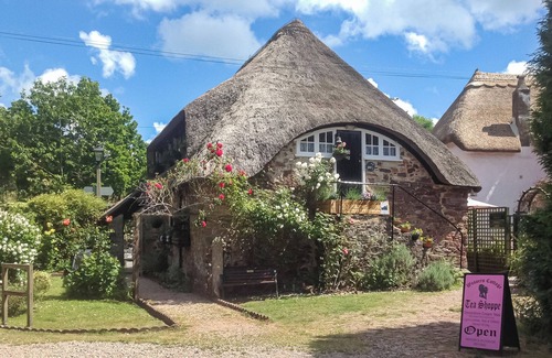 Torquay Cottage | 1 bedroom accommodation in Cockington, near Torquay