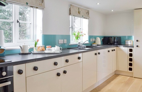 Rye Cottage | 1 bedroom accommodation in Brede, near Rye