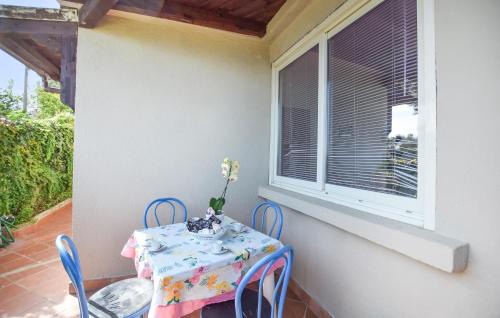 Santa Maria del Mare Torrazzo Apartment | 1 Bedroom Amazing Apartment In Staletti