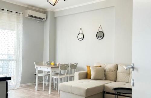 Shkembi i Kavajes Apartment | 1 bedroom apartment 725