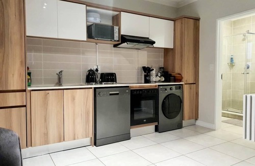 Tshwane Apartment | * 1 Bedroom apartment include a bathroom with a shower and toilet.