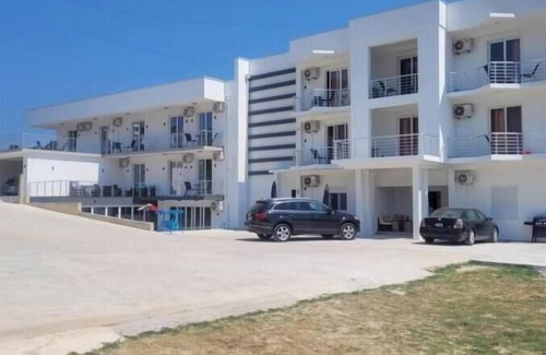 Ulcinj Apartment | 1 bedroom apartment with balcony - Apartments Subashi room 304 & 305