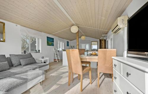 Grevinge Apartment | 1 Bedroom Awesome Apartment In Grevinge