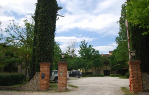 Montone Apartment | 1 Bedroom Awesome Apartment In Montone
