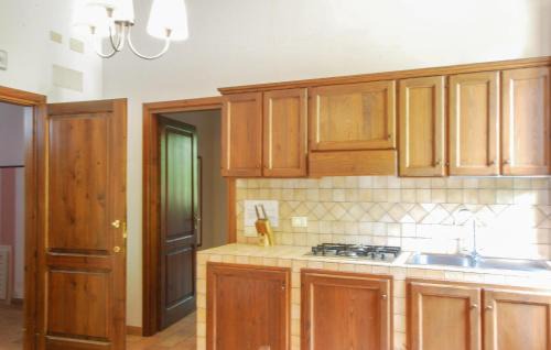 Montone Apartment | 1 Bedroom Awesome Apartment In Montone