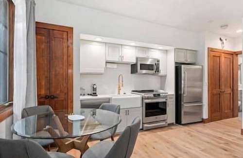 West End Apartment | 1 Bedroom Condo, Aspen Core, Pool, Hot Tub!