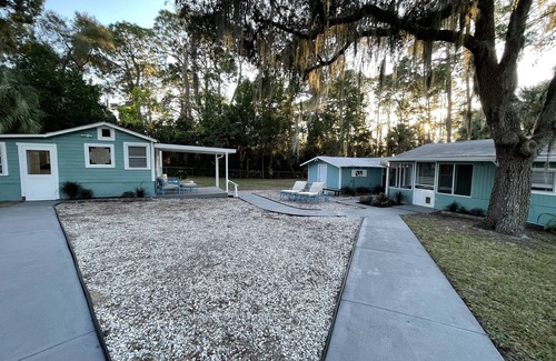 Bayport House | 1 bedroom cottage 5 mins to Pine Island Park, 10 minutes to WEEKI WACHEE SPRINGS