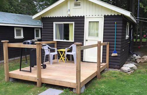 Bobcaygeon House | 1-Bedroom Cottage #2 - Ambleside