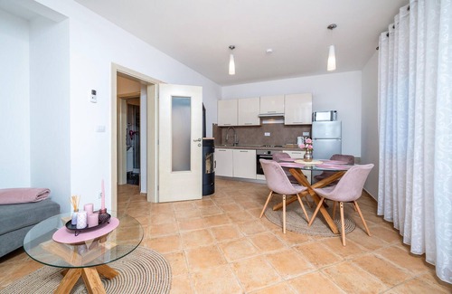 Valbandon Apartment | 1 bedroom cozy apartment in Valbandon
