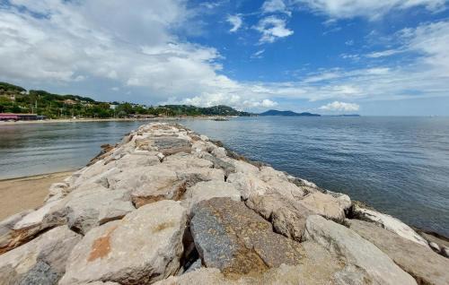 Le Mourillon Apartment | 1 Bedroom Cozy Apartment In Toulon