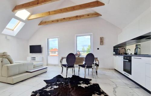 Pisz Apartment | 1 Bedroom Cozy Apartment In Pisz