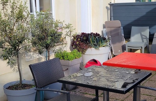 Douvres-la-Delivrande Apartment | 1 Bedroom Apartment in Douvres la delivrande