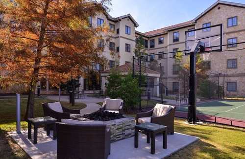 Central Oklahoma City Condo | 1 Bedroom | Free Breakfast, Heated Pool