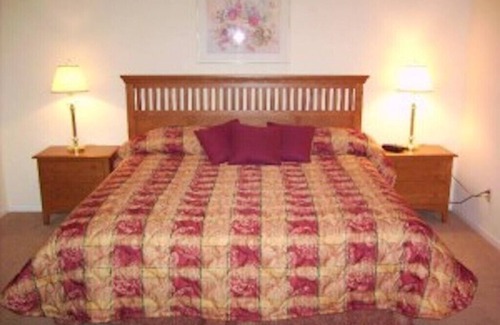 Spirit Lake Resort | 1 Bedroom Lock-Out at Village West