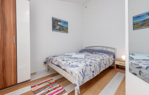 Potocnica Apartment | 1 Bedroom Lovely Apartment In Potocnica