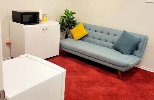 Transcona Apartment | 1 Bedroom Private Basement Suite