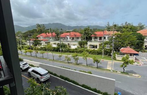 Laguna Apartment | 1 Bedroom Sky Park corner