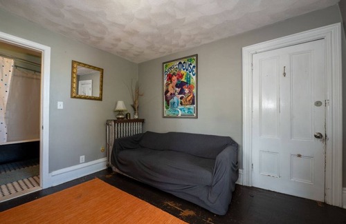 Chelsea Apartment | 1 Bedroom Studio and 1 Full Bathroom-Close to Beach, Encore and TD Garden Arena.