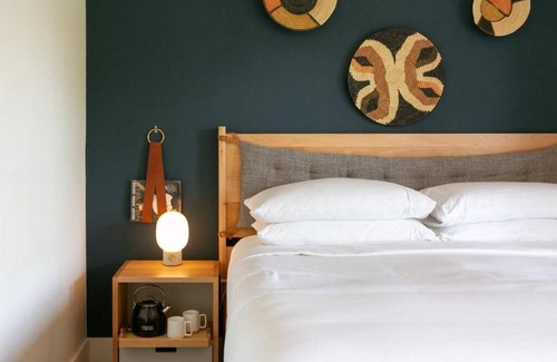 Rutledge Hill Hotel | 1 Bedroom Studio: Heart of Downtown Nashville, Walk to Broadway