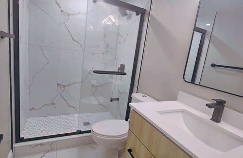 Halton Regional Municipality Apartment | 1 Bedroom Suite + Kitchenette