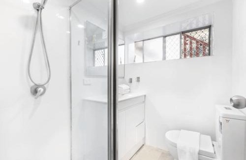 Macgregor Apartment | 1 Bedroom Unit near Highway Transports n Shops