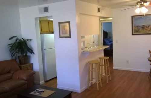 Surprise Condo | 1 bedroomcondo next to suncities close to DELWEBBHOSPITAL ,WESTVALLEY MEDPLACES