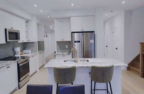 Pickering House | #1 Best Deal in Greater Toronto
