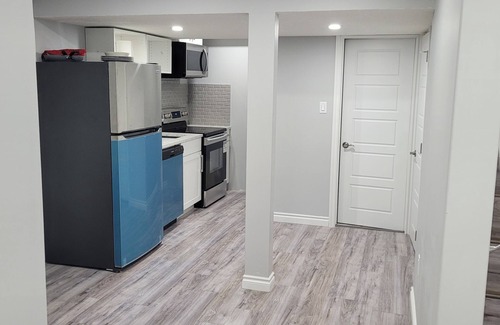 Northeast Edmonton House | 1 big master bedroom with walkout basement