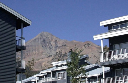 Big Sky House | (1)Big Sky 2BR Condo w/outdoor heated pool/hot tub
