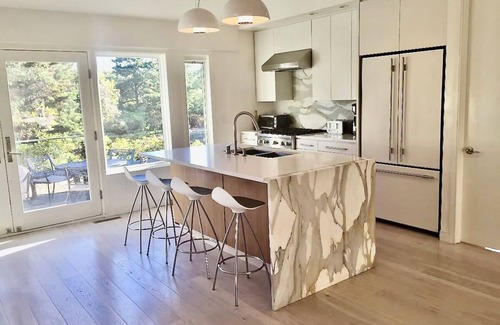 Amagansett Dunes House | 1 BLOCK FROM OCEAN; Fully Renovated; Private Beach Access