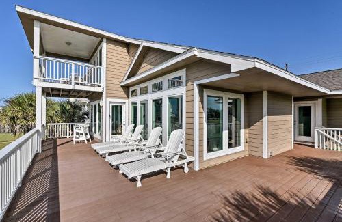 Indian Beach House | 1 Block to Beach Family Getaway in Galveston!